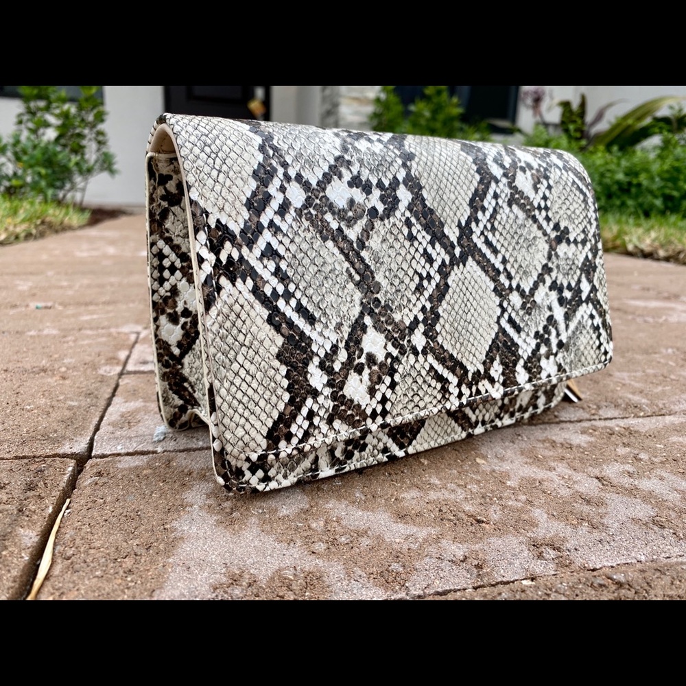 Snakeskin Shoulder Purse *Brand New, Never Worn*